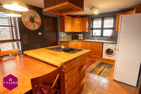3 bedroom detached house for sale, Limestone Close, Isleham, Ely