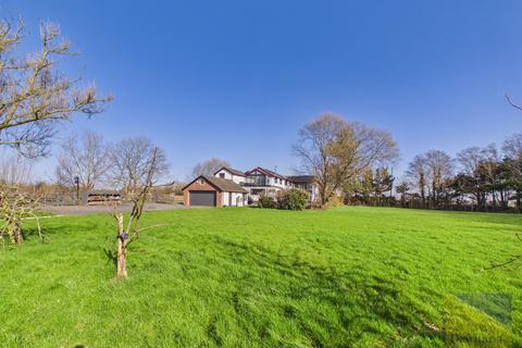 undefined, Marsh Lane, Longton PR4