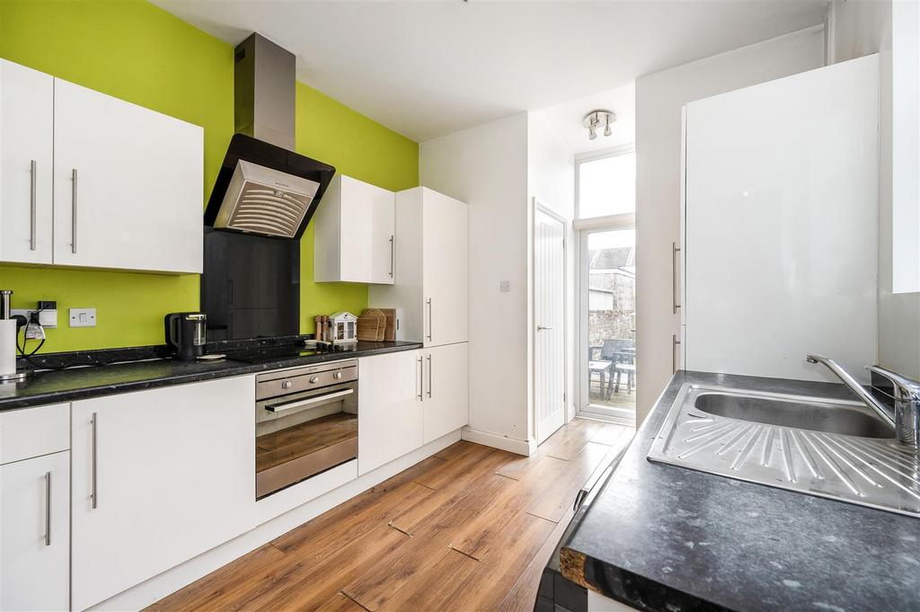 Kitchen.jpg