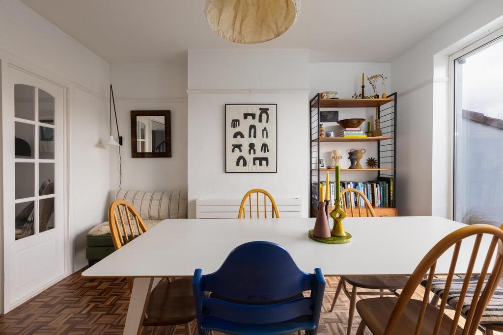 154 Sylvia Ave-7.jpg