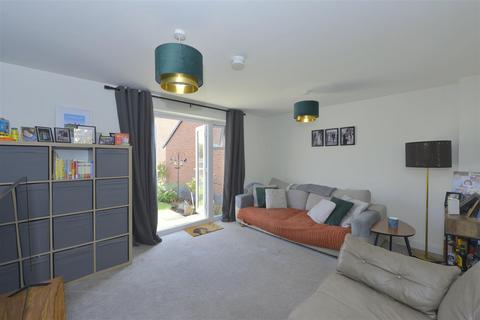 3 bedroom semi-detached house for sale, Holland Drive, Weir Hill, Shrewsbury