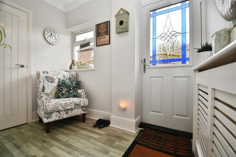 4 bedroom semi-detached house for sale, New Walk, North Ferriby