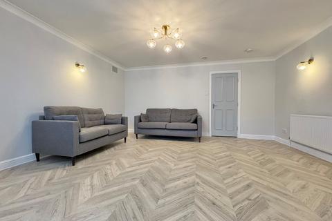 2 bedroom flat to rent, Cardigan Road, Headingley, Leeds, LS6