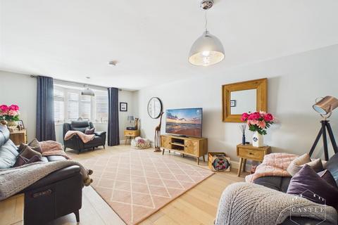 5 bedroom detached house for sale, Burbage Road, Burbage, Hinckley