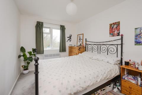 1 bedroom apartment for sale, Kipling Drive, London SW19