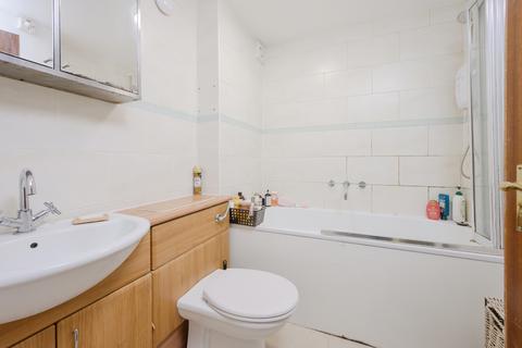 1 bedroom apartment for sale, Kipling Drive, London SW19