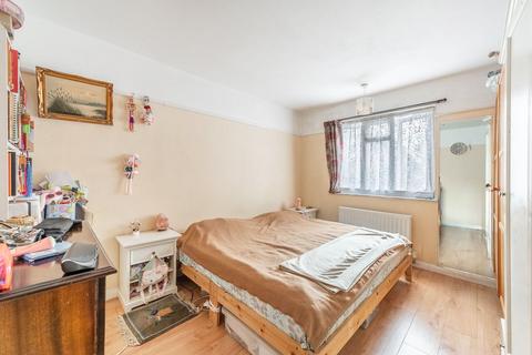 1 bedroom maisonette for sale, Southbourne Gardens, Eastcote, Ruislip, HA4