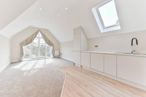 Dunheved Road North, Croydon, Thornton Heath, CR7