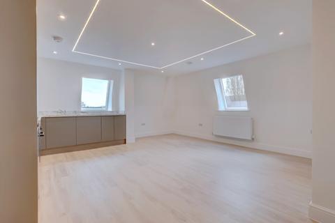1 bedroom apartment to rent, London Road, Buckinghamshire HP11