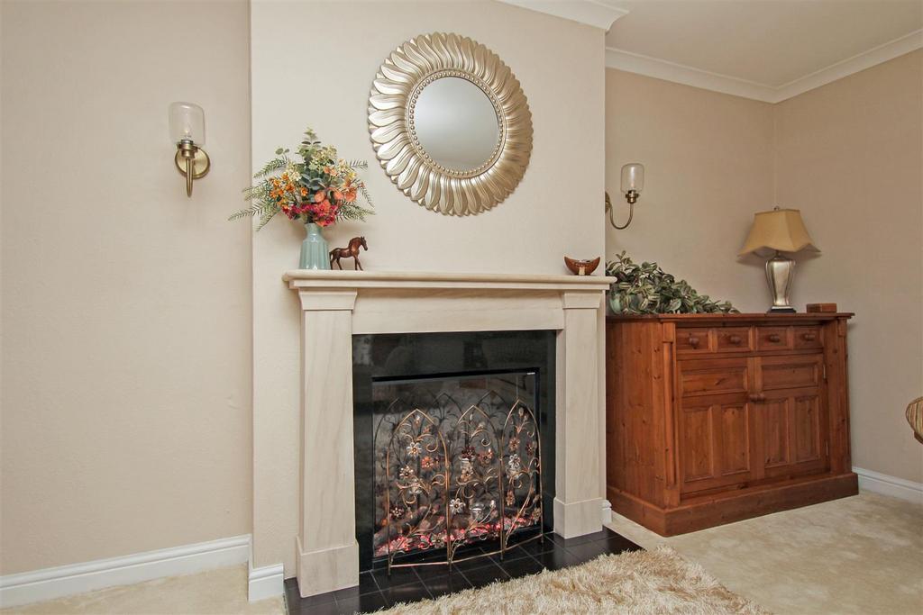 Sitting & Dining Room - Feature Fireplace.JPG