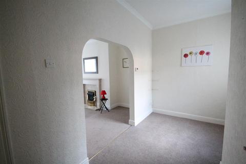 2 bedroom terraced house to rent, Dent Street, Shildon