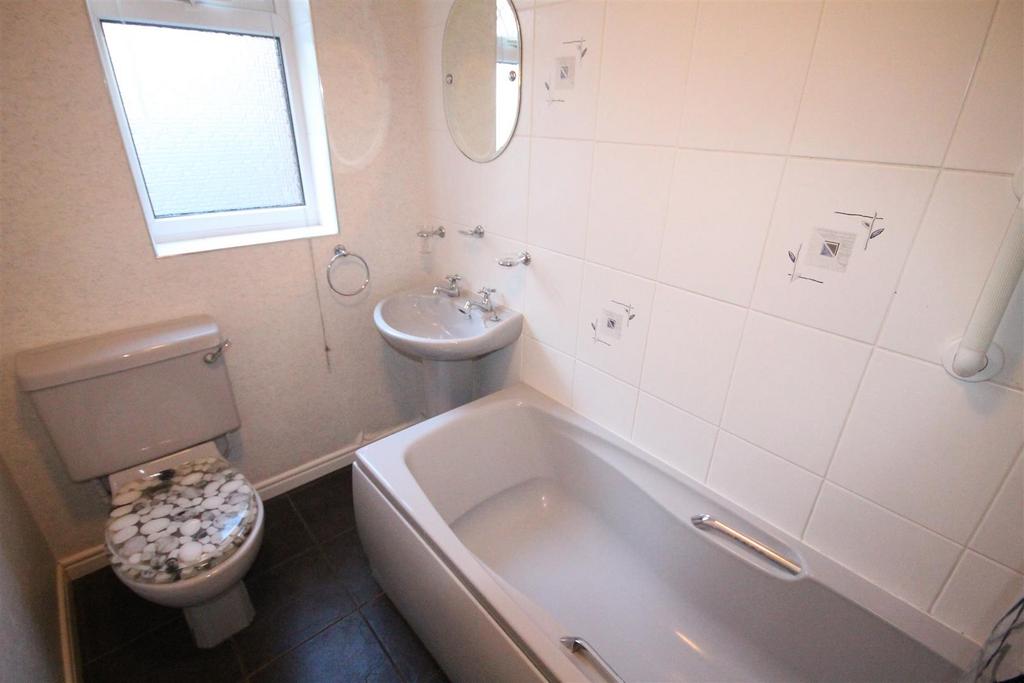 Bathroom/Wc