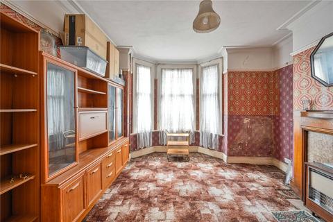 3 bedroom terraced house for sale, Lichfield Road, Forebridge, Stafford, Staffordshire, ST17