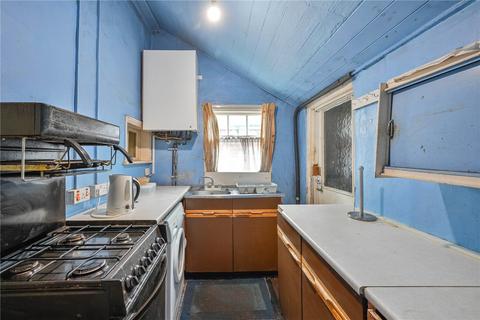 3 bedroom terraced house for sale, Lichfield Road, Forebridge, Stafford, Staffordshire, ST17