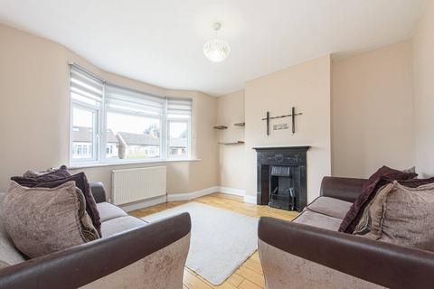1 bedroom flat to rent, Petworth Road, Finchley, London, N12