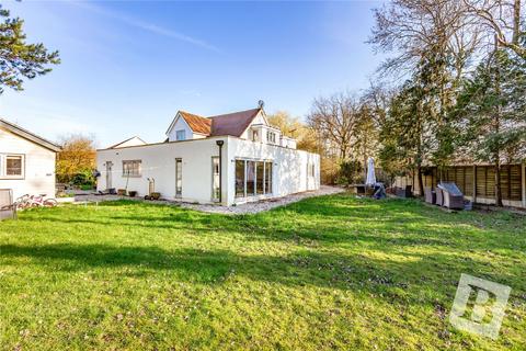 4 bedroom detached house for sale, Ashwells Road, Pilgrims Hatch, Brentwood, Essex, CM15