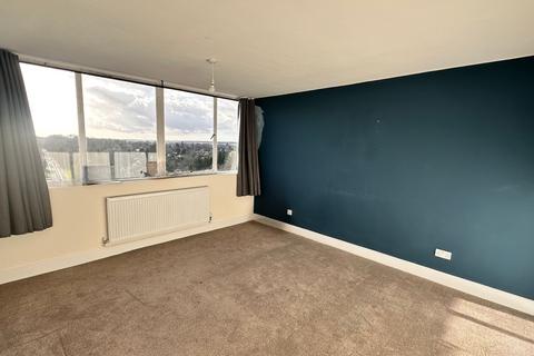2 bedroom flat to rent, Kenilworth Court, Coventry, CV3