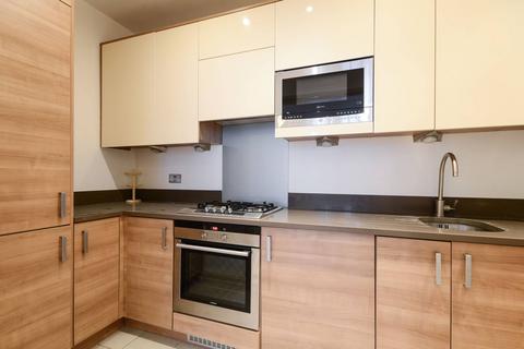 2 bedroom flat to rent, Gloucester Road, South Kensington, London, SW7