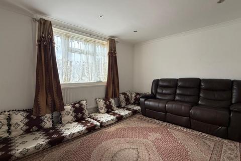 undefined, Bleriot Road, Hounslow, TW5 9LG