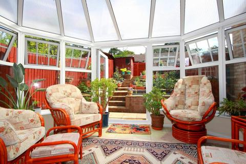 undefined, Parkhill Road, Boxmoor, HP1