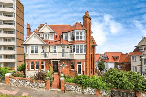 3 bedroom apartment for sale, South Cliff Avenue, Eastbourne
