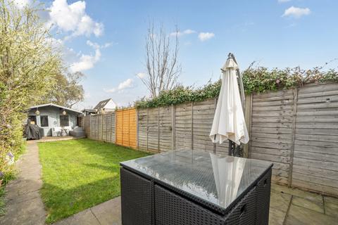 3 bedroom semi-detached house for sale, Sunbury Lane, Walton On Thames, Surrey, KT12