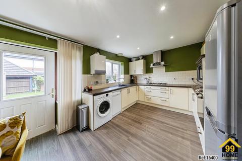 4 bedroom end of terrace house for sale, Haddon, Milton Keynes, MK8