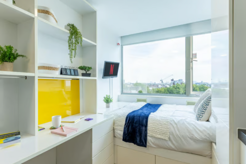 Studio to rent, Chelsea Lightfoot Hall, Manresa Road, London