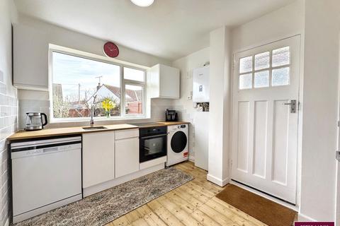 undefined, Ffordd Penrhwylfa, Prestatyn, Denbighshire, LL19 8BS