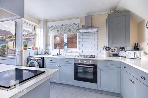undefined, 4 Hungerford Road, Throop, BH8 0EH