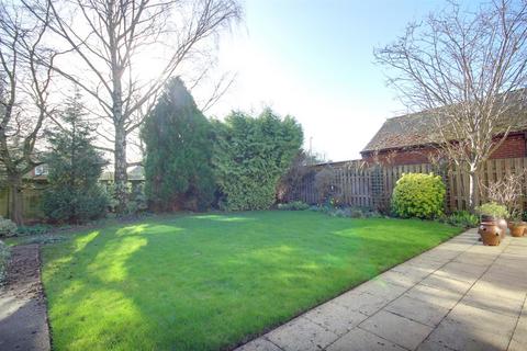 undefined, Fairlawn, Beverley