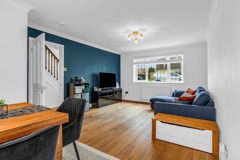 3 bedroom semi-detached house for sale, Cobham Road, Ware SG12