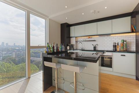 2 bedroom apartment for sale, Park Vista Tower, Cobblestone Square, London, E1W