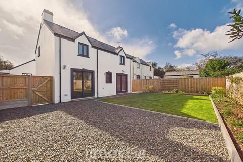 3 bedroom detached house for sale, 7 Parc-yr-Onnen, Dinas Cross, Newport, SA42 0SJ