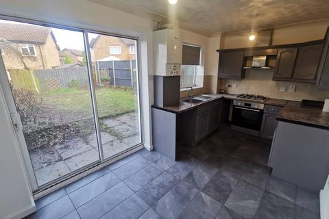 2 bedroom house to rent, Hollowtree Road, Leicester, LE5