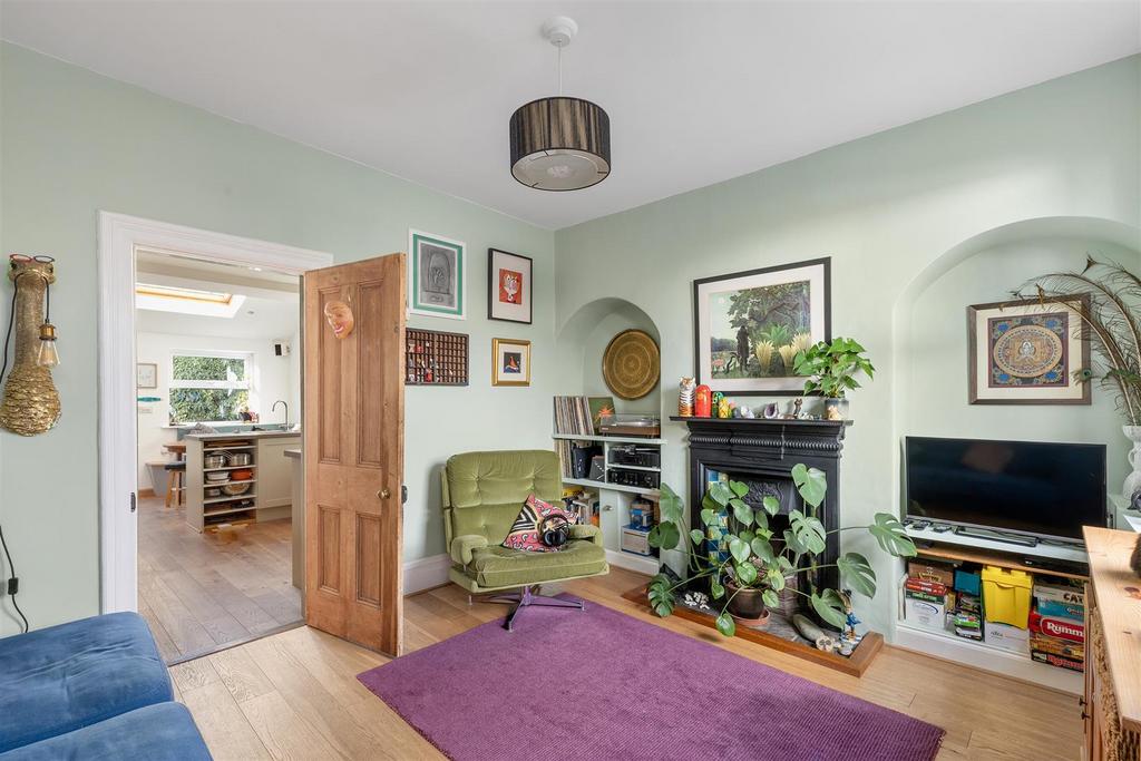 Sitting Room 2.jpg