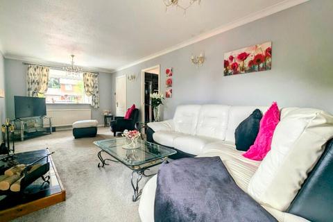 3 bedroom detached bungalow for sale, Wellington Avenue, Whitehill, Bordon, GU35