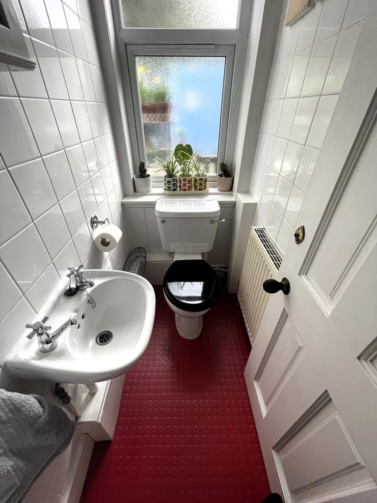 Cloakroom.JPG