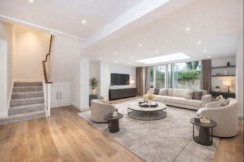 5 bedroom terraced house to rent, Woronzow Road, St Johns Wood, London, NW8