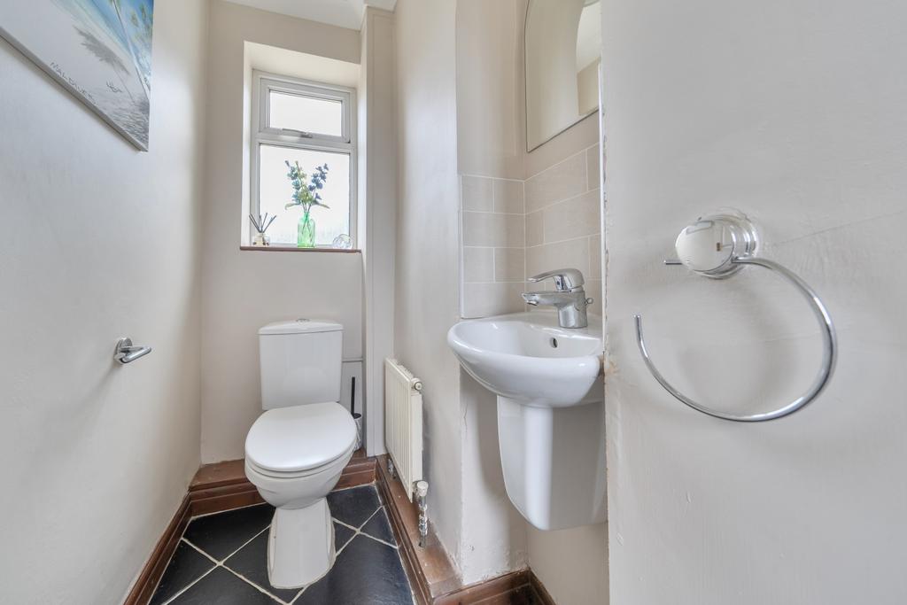 Rose Cottage - Ewe Move Pontefract - WC