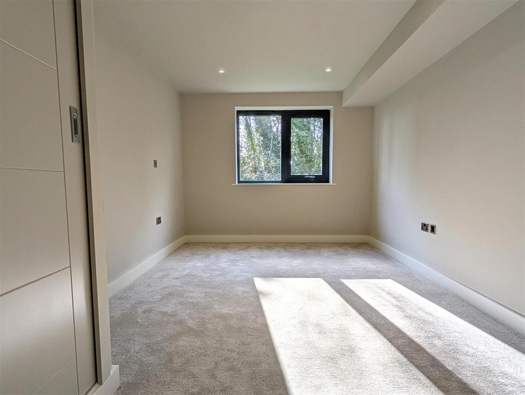 Principal en suite bedroom