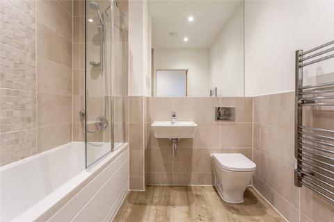 2 bedroom flat to rent, Sycamore Avenue, Woking, Surrey, GU22