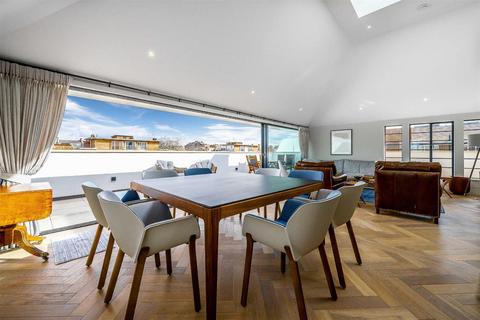 undefined, Hamilton Court, Maida Vale, W9