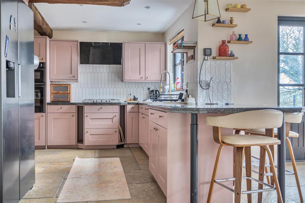 Kitchen/Breakfast Room
