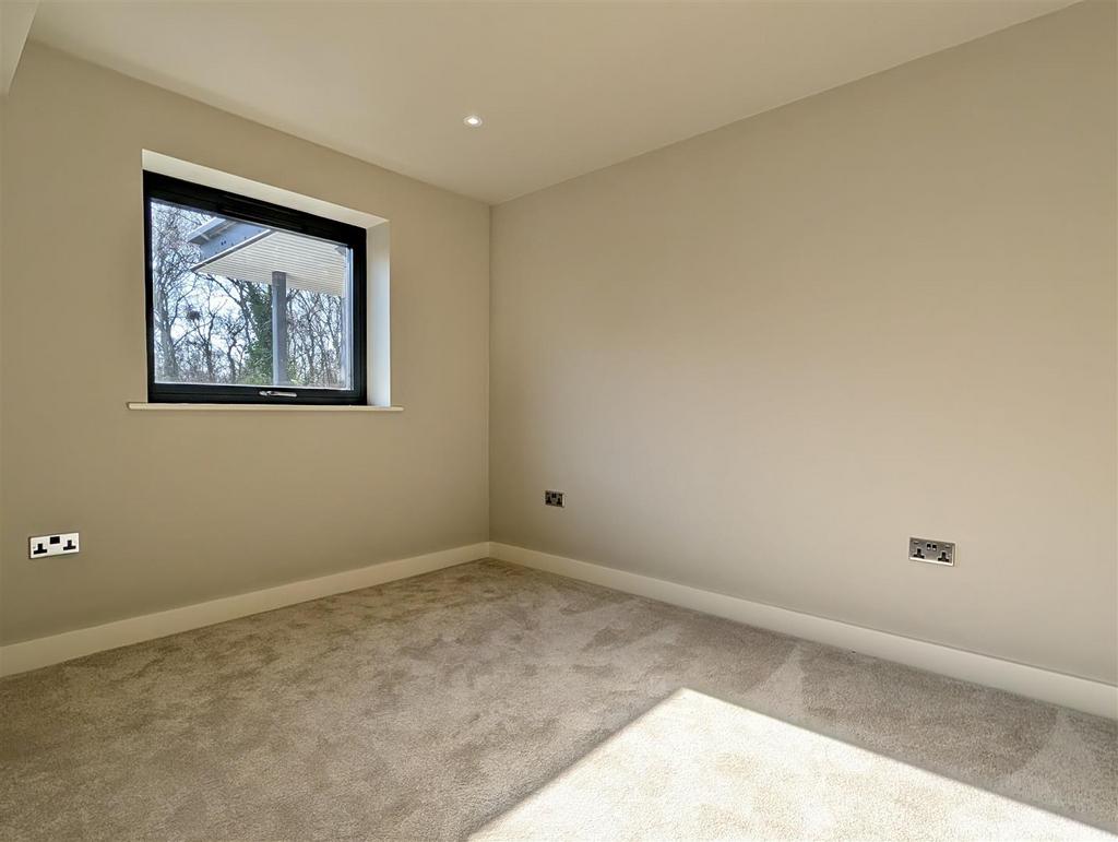 Second bedroom