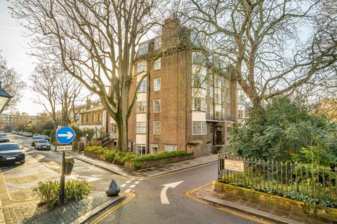 1 bedroom flat for sale, South Edwardes Square, London W8