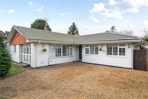 5 bedroom bungalow for sale, Boundstone Road, Wrecclesham, Farnham, GU10