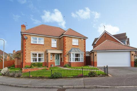 4 bedroom detached house for sale, Hood Close, Sleaford