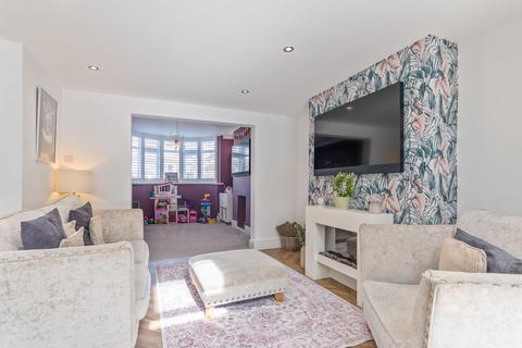 4 bedroom semi-detached house for sale, Ringwood Avenue, Newport, NP19