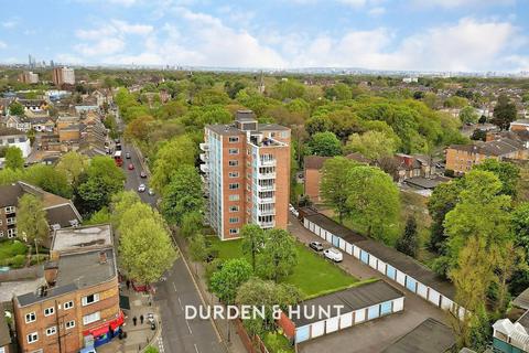 New Wanstead, London E11